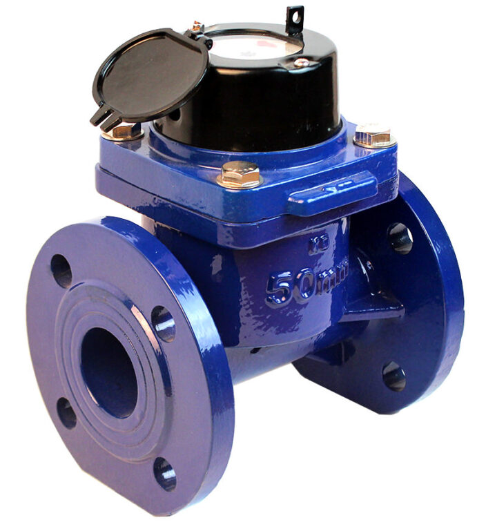 What are the advantages of irrigation water meters for farmland