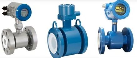 What are the types of flowmeters